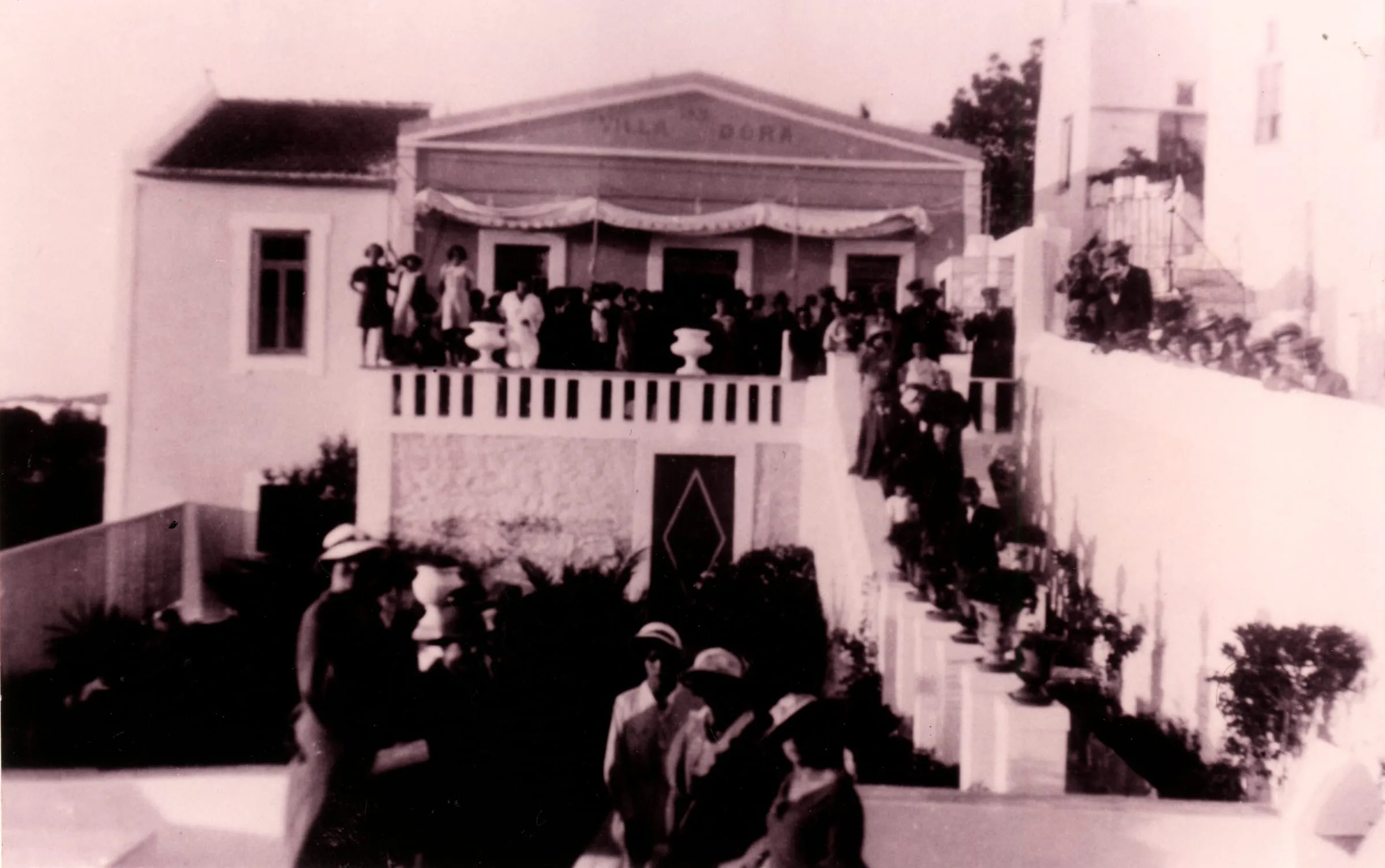 Γιορτή στη «Βίλα Ντόρα», 1932